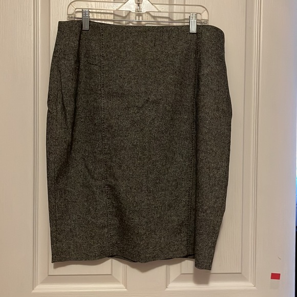 Womens suit - Picture 7 of 11